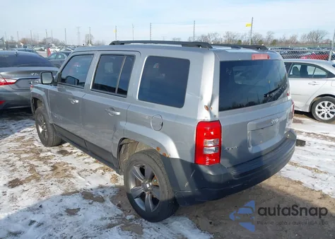 2015 Jeep Patriot High Altitude Edition из США, поврежденный, VIN 1C4NJRFB5FD109183